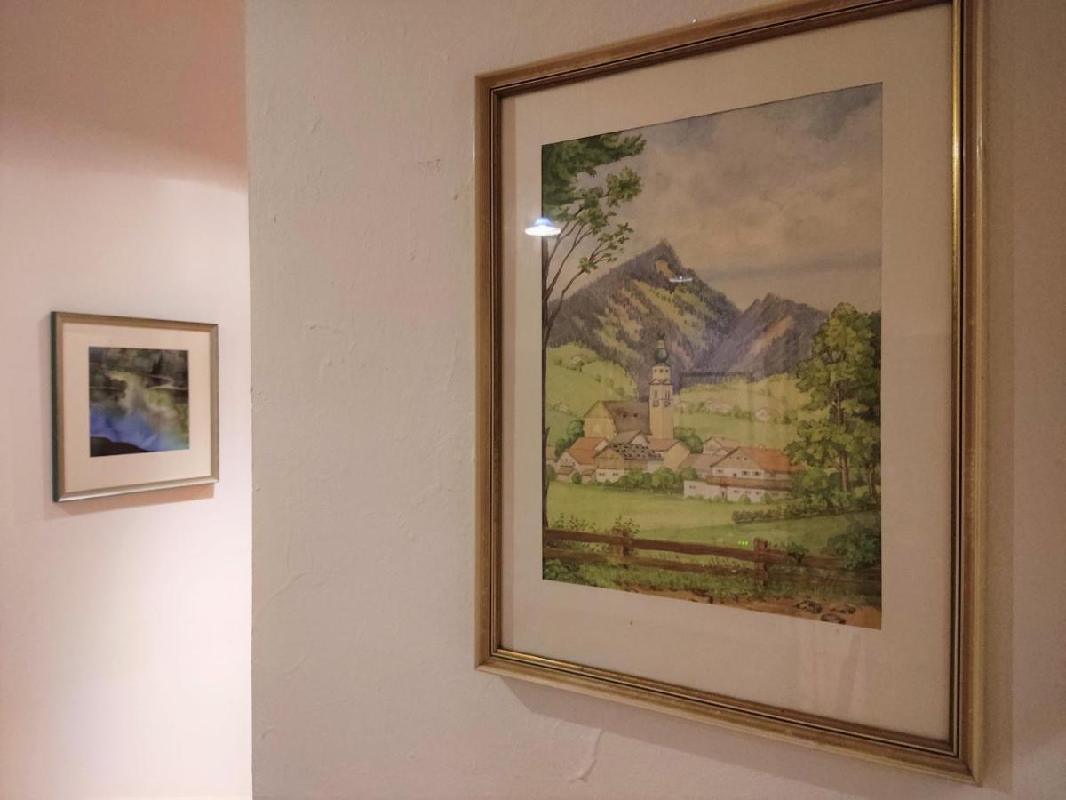 ライト・イム・アルプバッハタール Haus Luziaゲストハウス エクステリア 写真