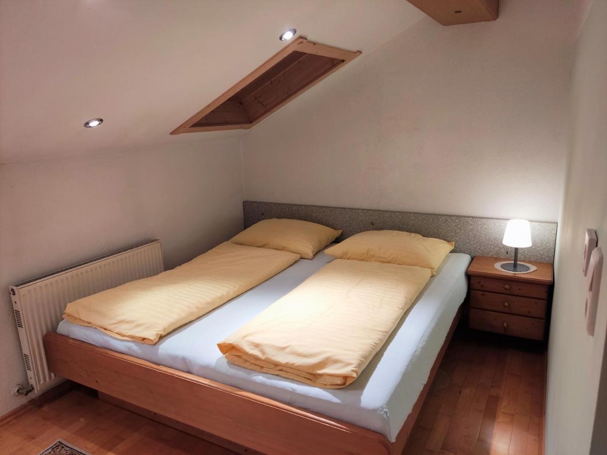 ライト・イム・アルプバッハタール Haus Luziaゲストハウス エクステリア 写真