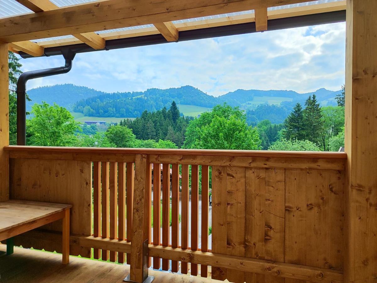 ライト・イム・アルプバッハタール Haus Luziaゲストハウス エクステリア 写真